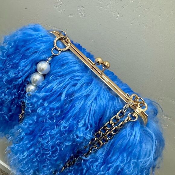 Handmade Real Mongolian Lamb Fur Kisslock Wristlet/Crossbody & 2 Chain Styles - Picture 12 of 15